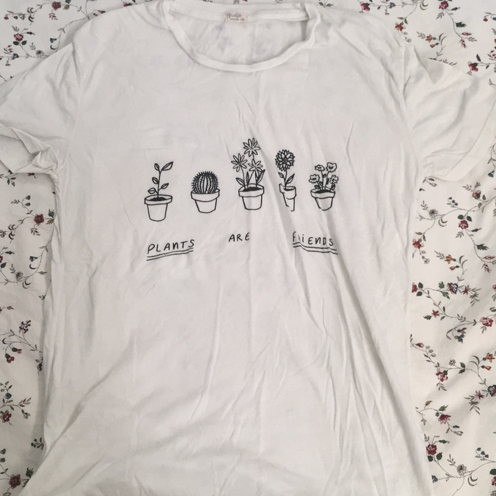 Brandy Melville (John Galt) Graphic Tee